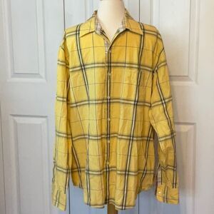 Izod Yellow Black White Plaid Shirt Large Button‎ Down